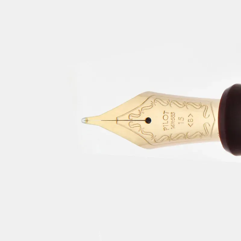 pilot custom 743 nib 14k gold front view