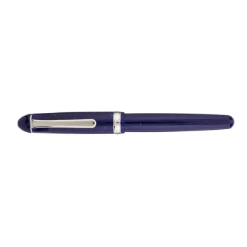 platinum 3776 midnight ocean fountain pen closed on white background