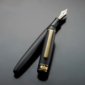 platinum higo zogan sakura fountain pen opened