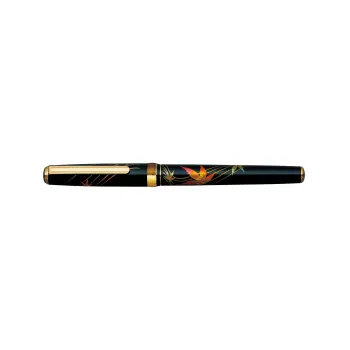 Platinum Kanazawa Gold Leaf Changing Autumn Leaves Fountain Pen on white background