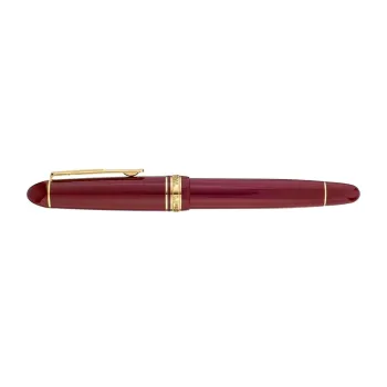 Platinum President Red Wine GT fountain pen closed