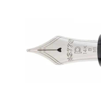 close-up of 14k rhodium-plated gold nib