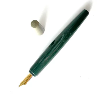 Eboya Kobue Yakou Night Harbour Fountain Pen open