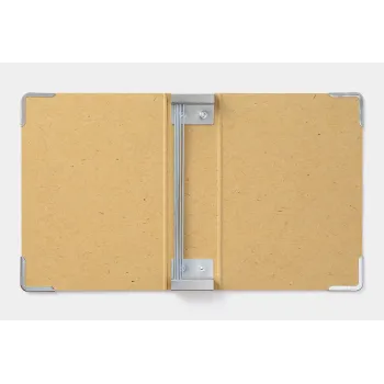 016 refill binder passport open showing capacity for 5 notebooks