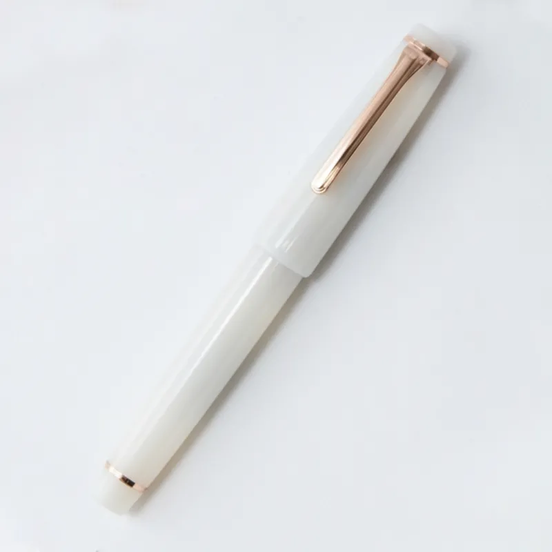 nagasawa blanc de chine fountain pen with porcelain white body