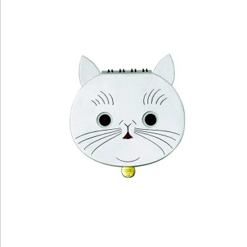 yamama cat ring memo white with interactive cat design seen from the front