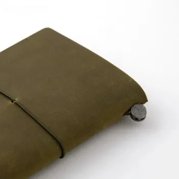 Traveler’s Notebook Olive Passport size – Travelers Company