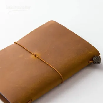 Traveler’s Notebook Camel Pasaporte - Traveler’s Company