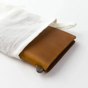 Traveler’s Notebook Camel Pasaporte - Traveler’s Company